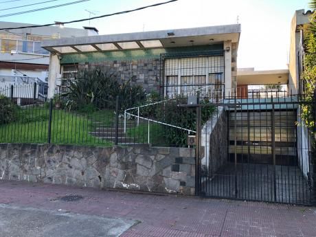 Venta Casa Malvín 4 Dormitorios 4 Baños
