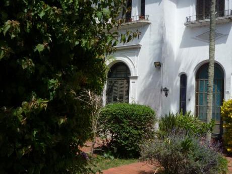 Casa Para Instituto Empresa Familia Gande A Reciclar