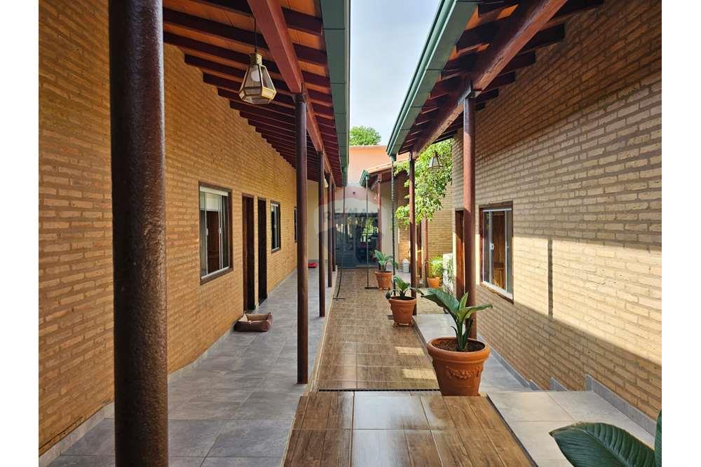 VENDO HOTEL EN SAN ROQUE GONZALEZ- PARAGUARI — foto 3