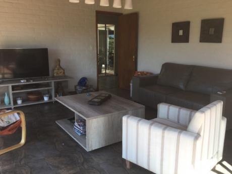 Linda Casa En La Tahona De 3 Dormitorios