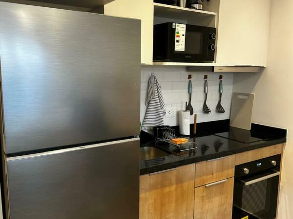 En Alquiler Monoambiente en barrio Las Lomas — foto 3