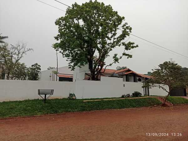 HERMOSA CASA DE LUJO EN VENTA – KM 6 ACARAY, CIUDAD DEL ESTE!! — foto 2