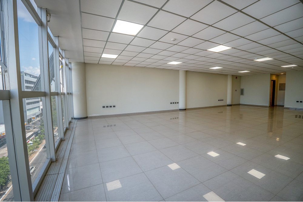 Alquilo Oficina Corporativa en Edificio Skycenter — foto 3