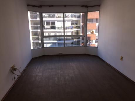 Alquiler Monoambiente Pocitos