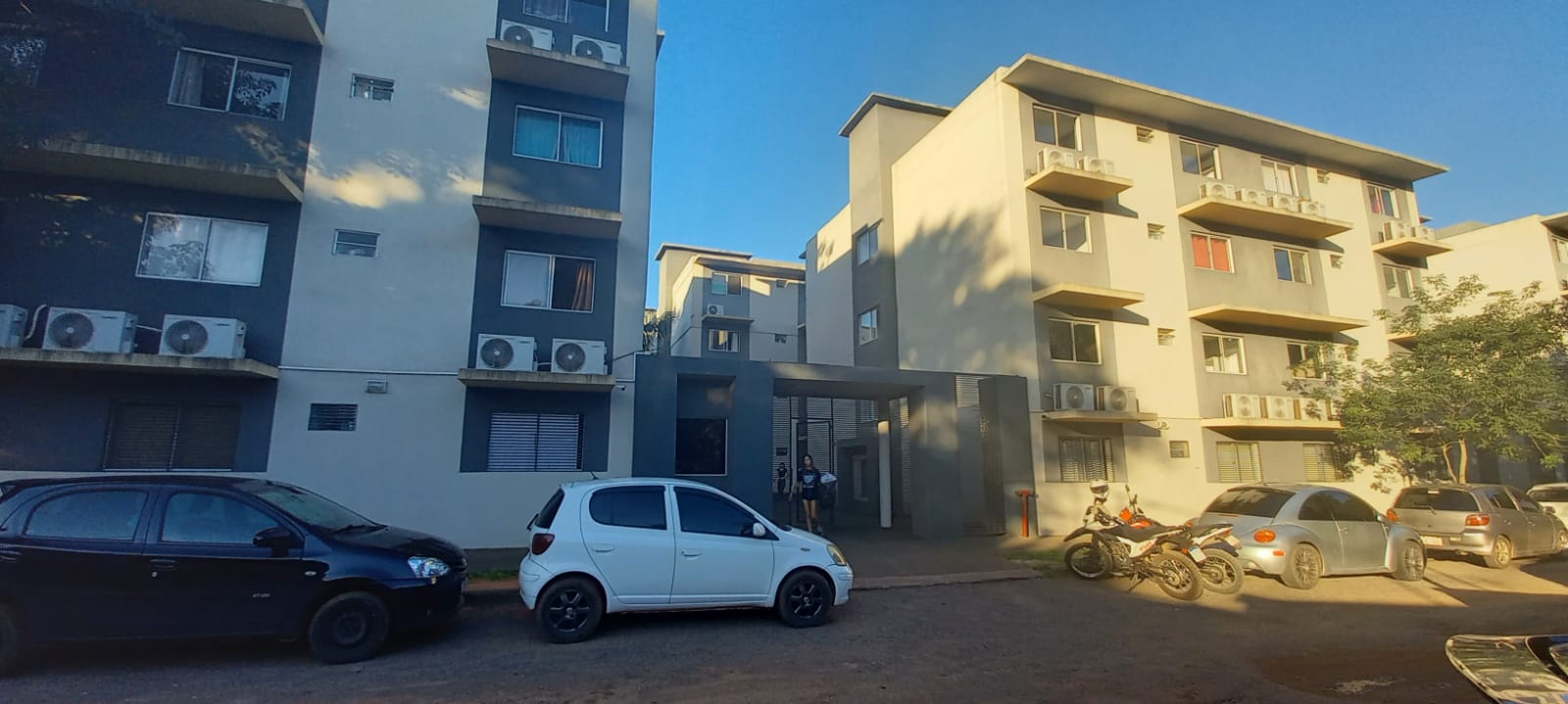 Exclusivo Departamento Amoblado en Venta en el Prestigioso Edificio University Park — foto 2