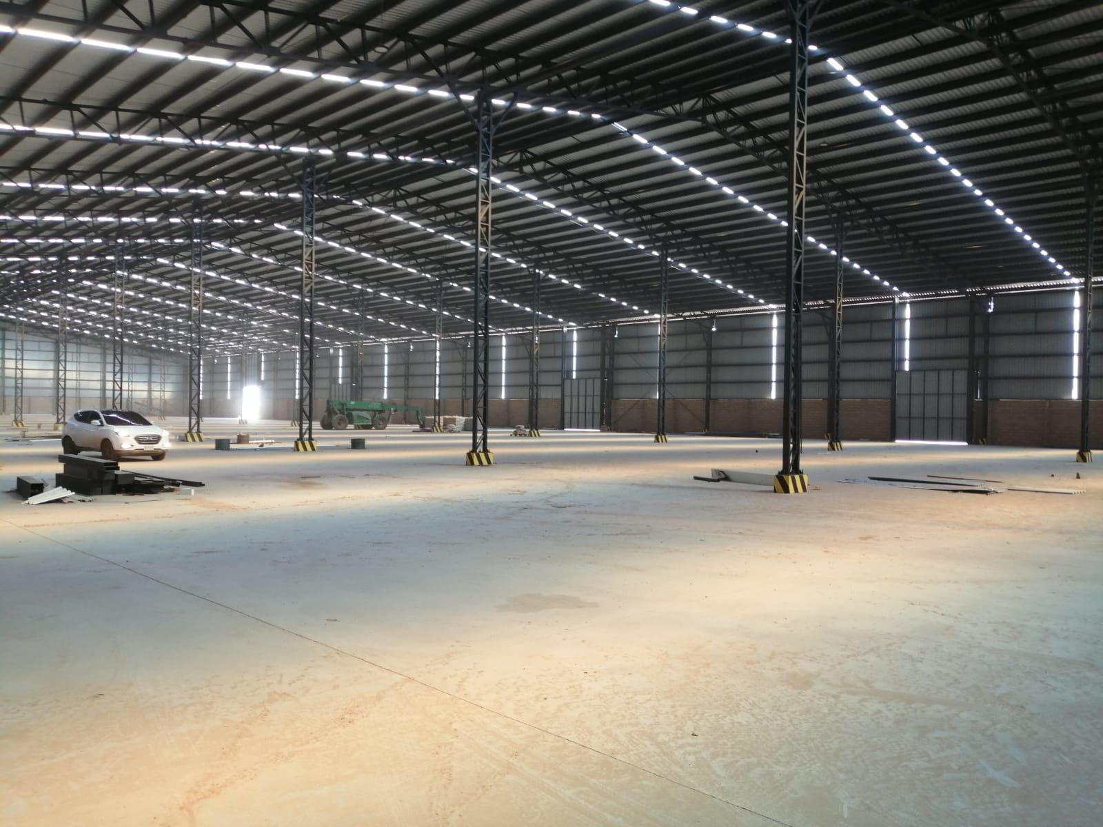 NAVE INDUSTRIAL M.R.A. — foto 2