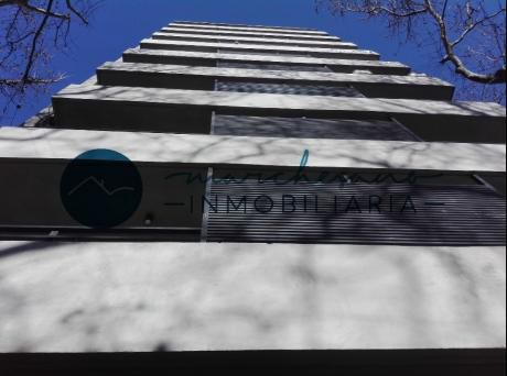 Venta Apartamento 2 Dormitorios Cordón Sur