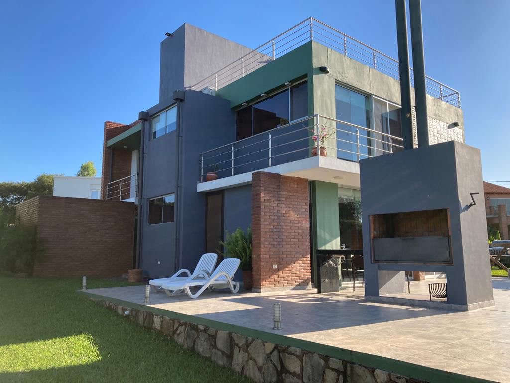 AQUA VILLAGE -  EN VENTA RESIDENCIA DE 3 DORMITORIOS CON VISTA A LA LAGUNA — foto 2