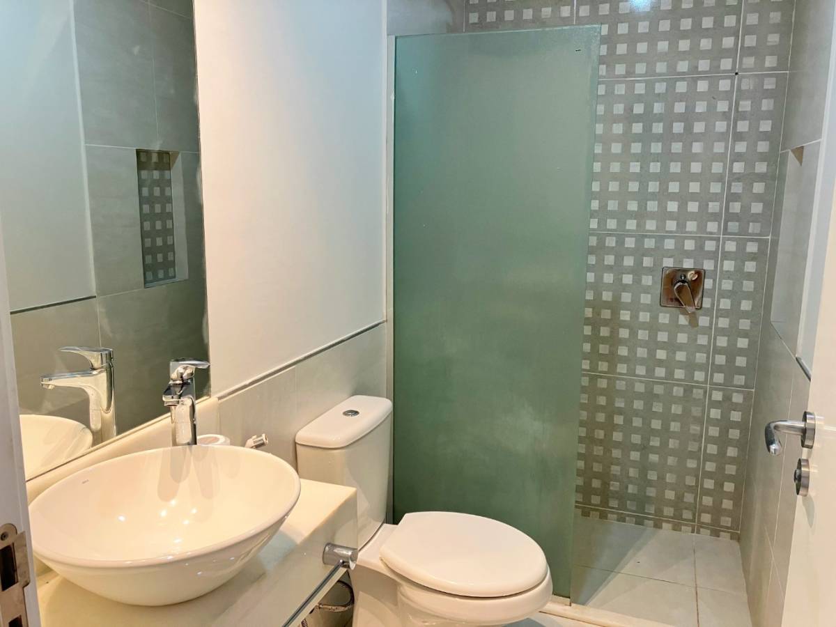 VENDO MONOAMBIENTE EN TRINITY TOWERS I BARRIO YTAY — foto 3