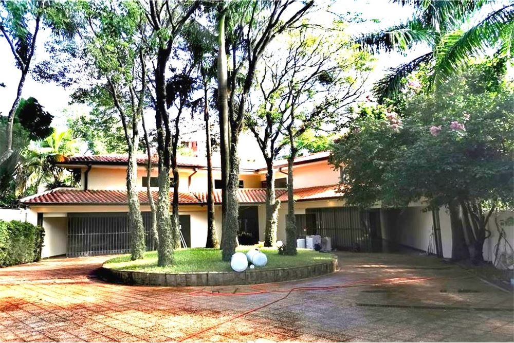 Casa en alquiler en Villa Morra