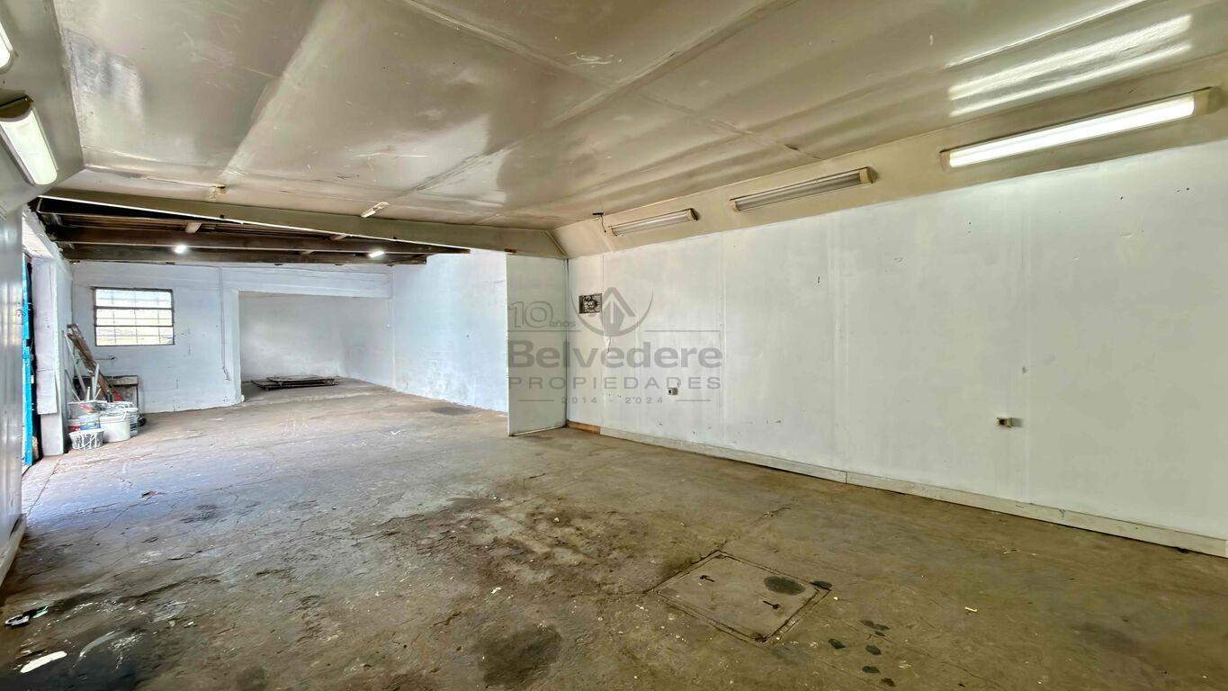 Local en alquiler a metros de Santa Lucia Belvedere Ref. 212 · Foto 8