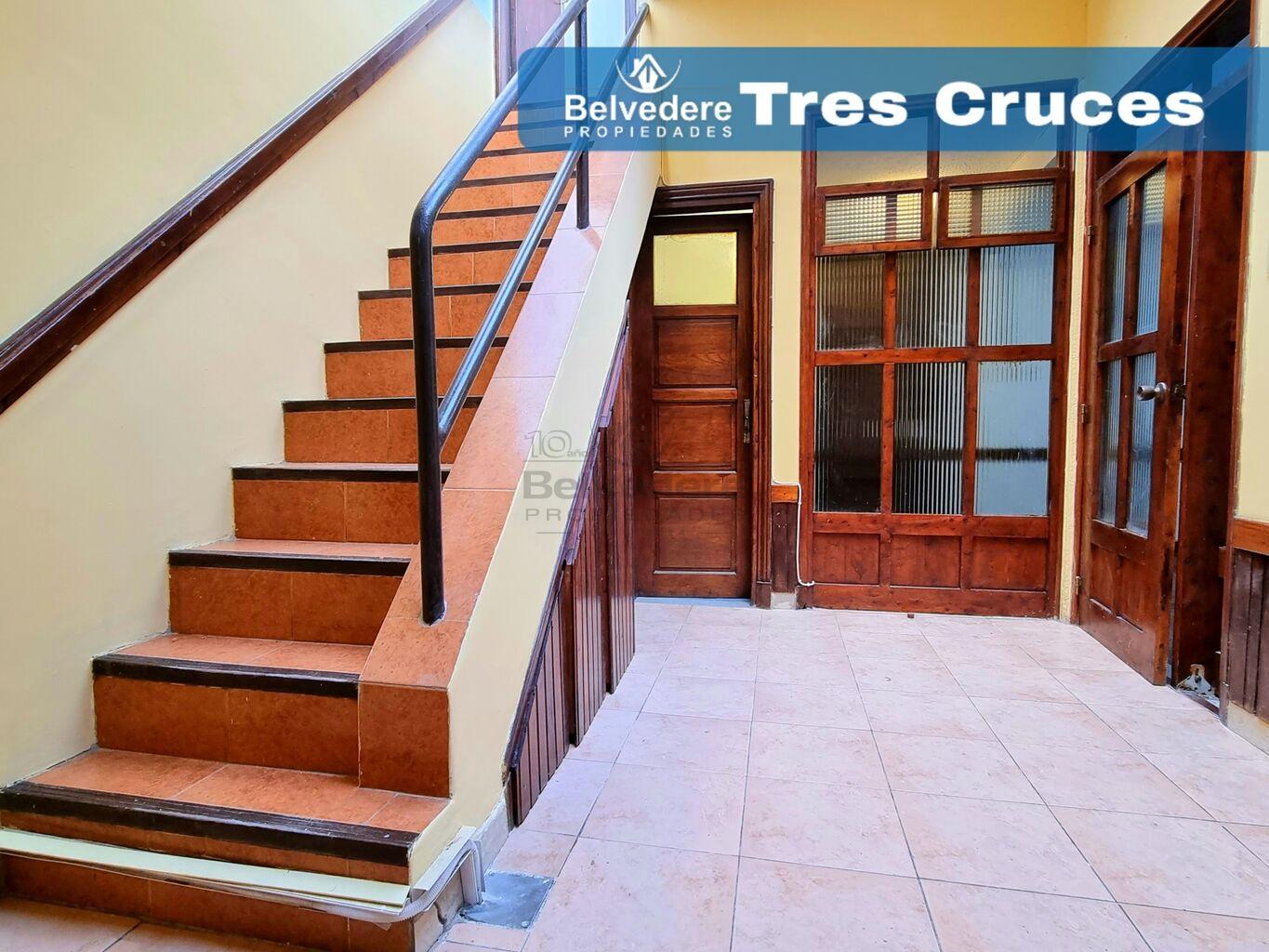 Apartamento en alquiler a pasos del Shopping Tres Cruces Ref. 228 · Photo 1