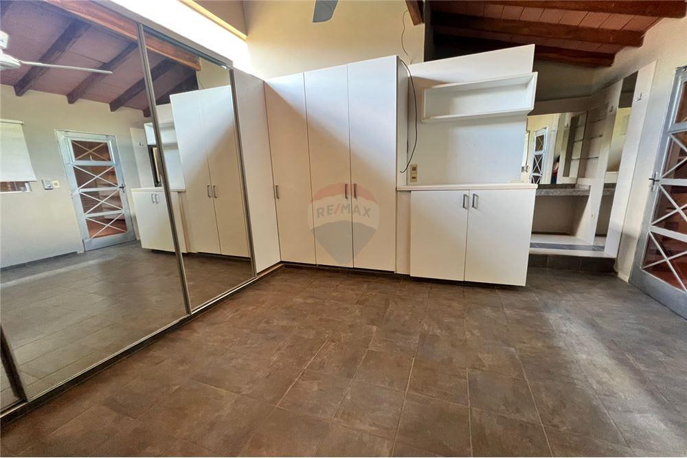 Alquilo hermoso dúplex en lambare — foto 2