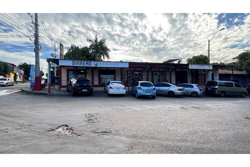 Casa en venta en Zeballos Cué