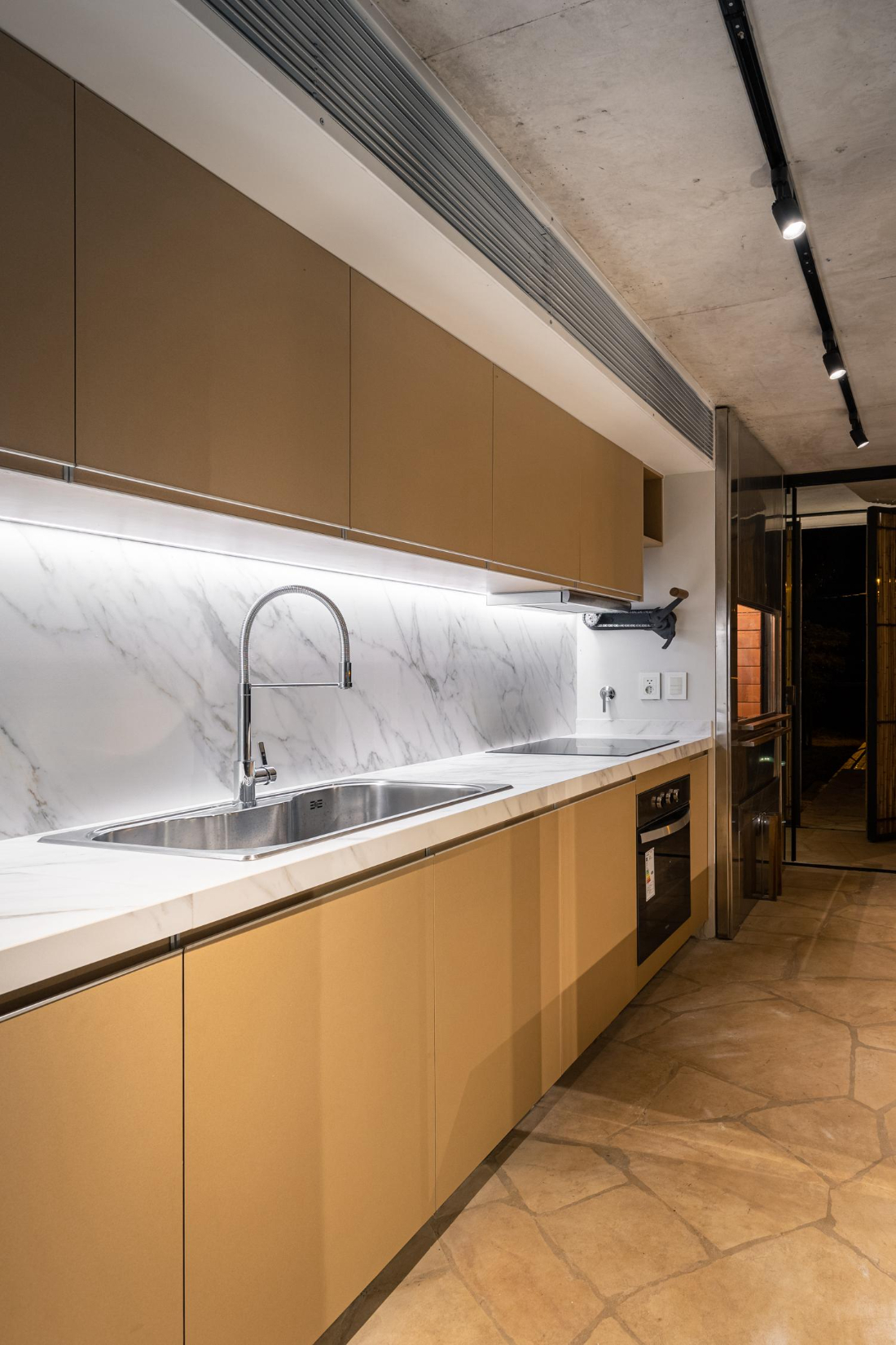 RESIDENCIA DE DISEÑO EN CIERVO CUA - SAN BERNARDINO 3000m2 — foto 2