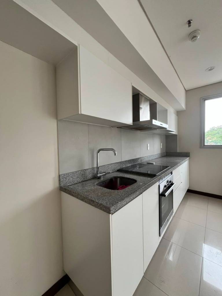 VENTA EDIFICIO THE FOREST TORRE 1- DEPTO 3 HAB — foto 3