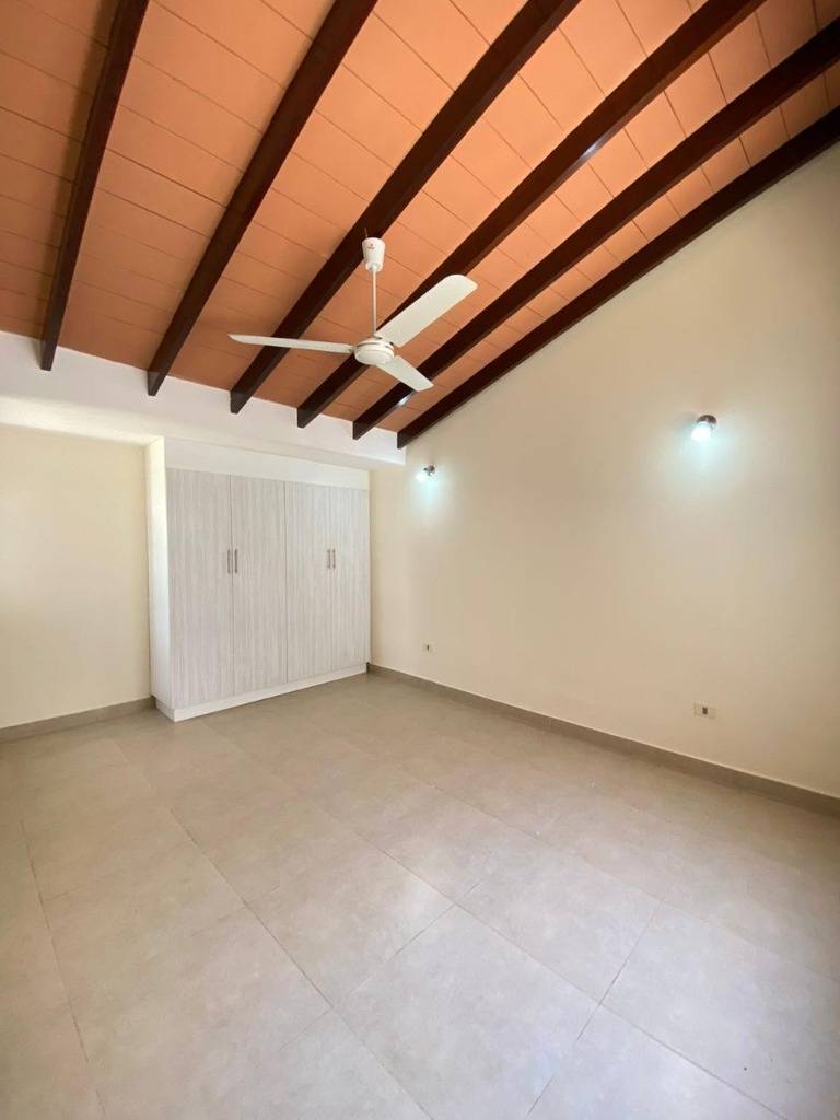 ALQUILO CASA EN FERNANDO DE LA MORA ZONA SUR — foto 3