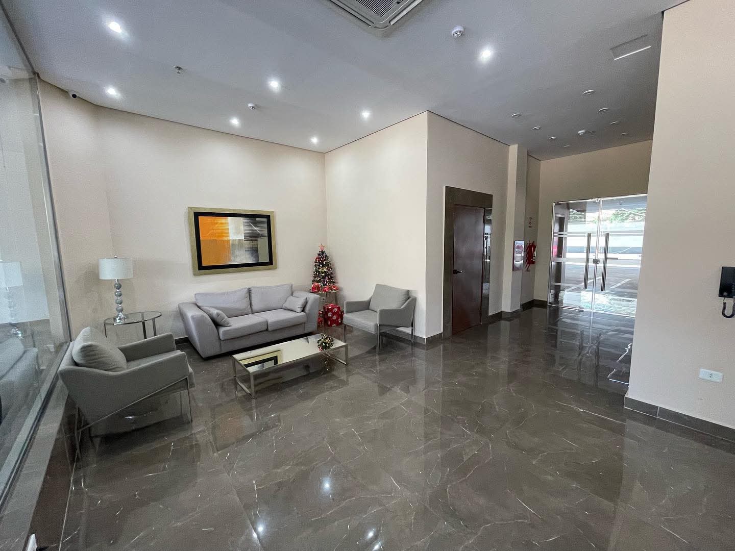 Alquilo Departamento de 2 habitaciones — foto 2
