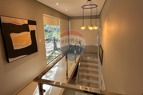 Casa - Venta - Paraguay ¡Casa Moderna con Piscina en San Bernardino! — foto 3