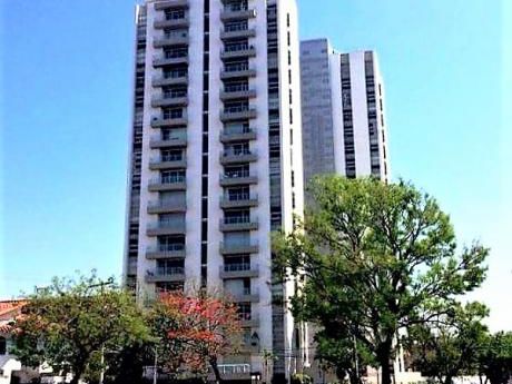 En Venta Lujoso Departamento En Torre Suant Isuto