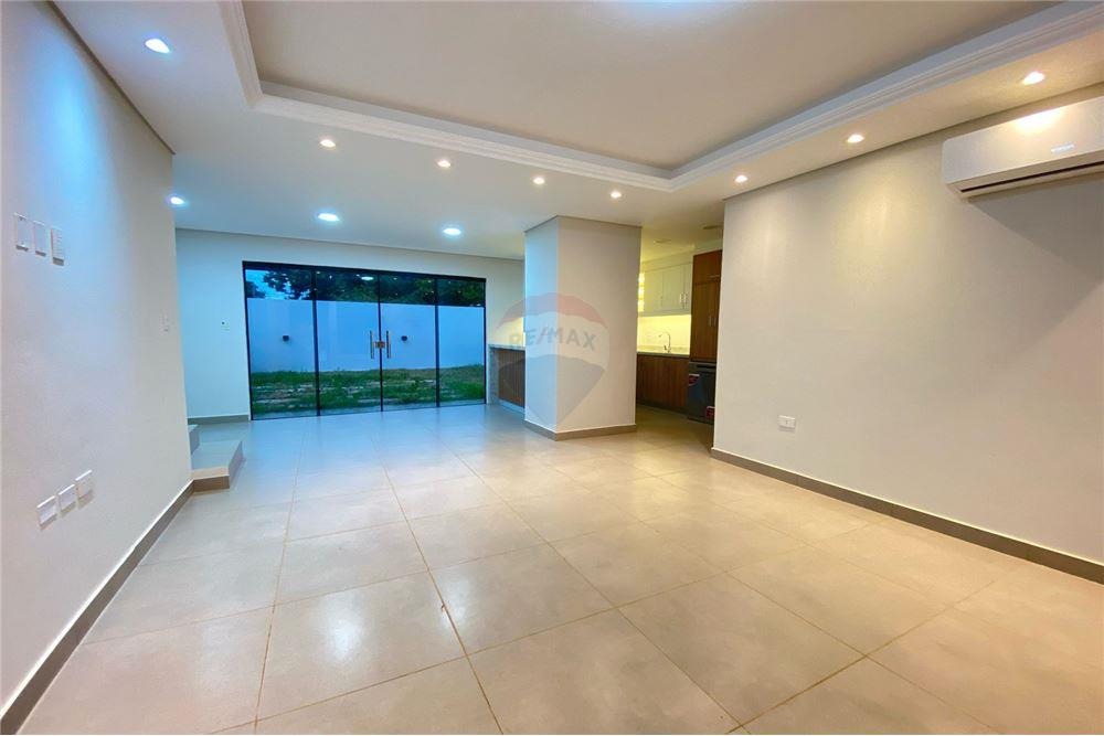 Duplex - Alquiler - Paraguay Central San Lorenzo — foto 2