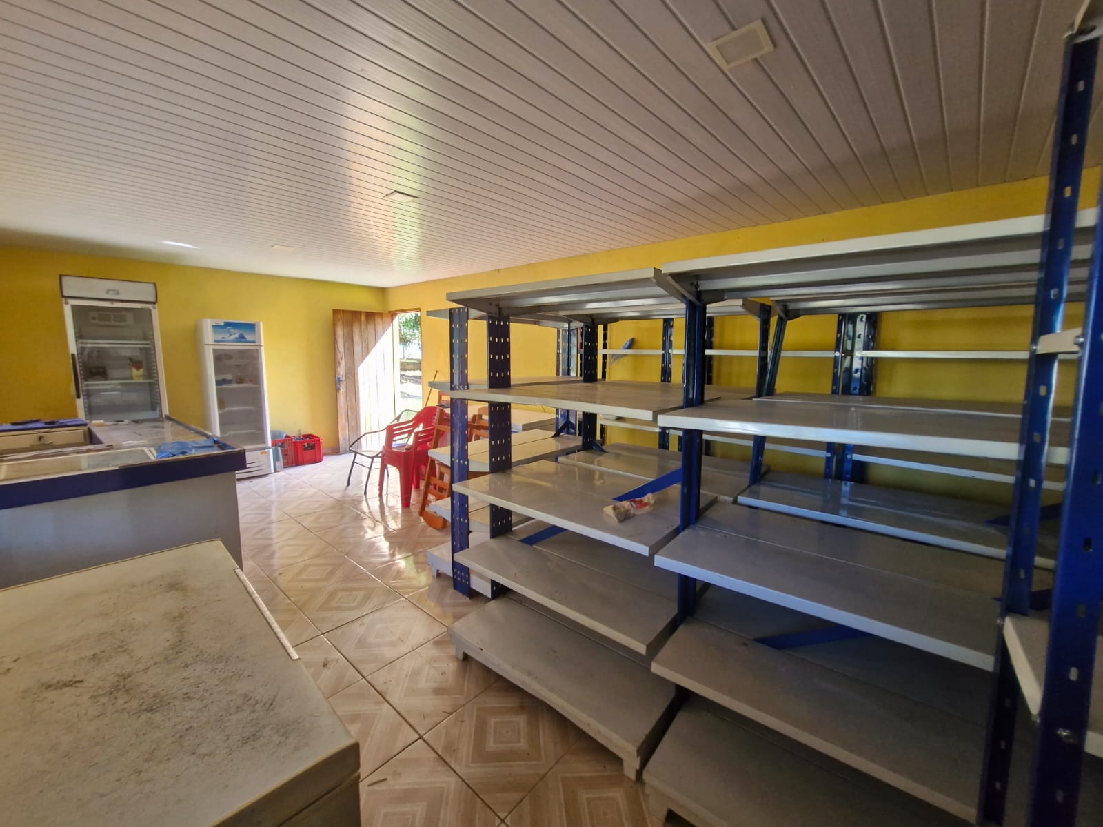 En Venta Casa Con Arroyo Y Salones Comerciales — foto 3
