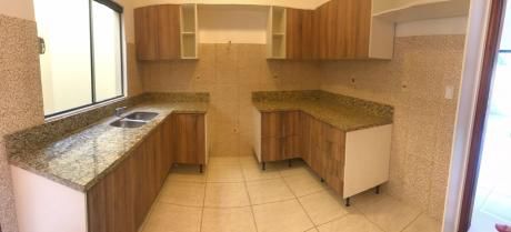 Alquilo Duplex En Fernando De La Mora - Zona Curva De La Muerte