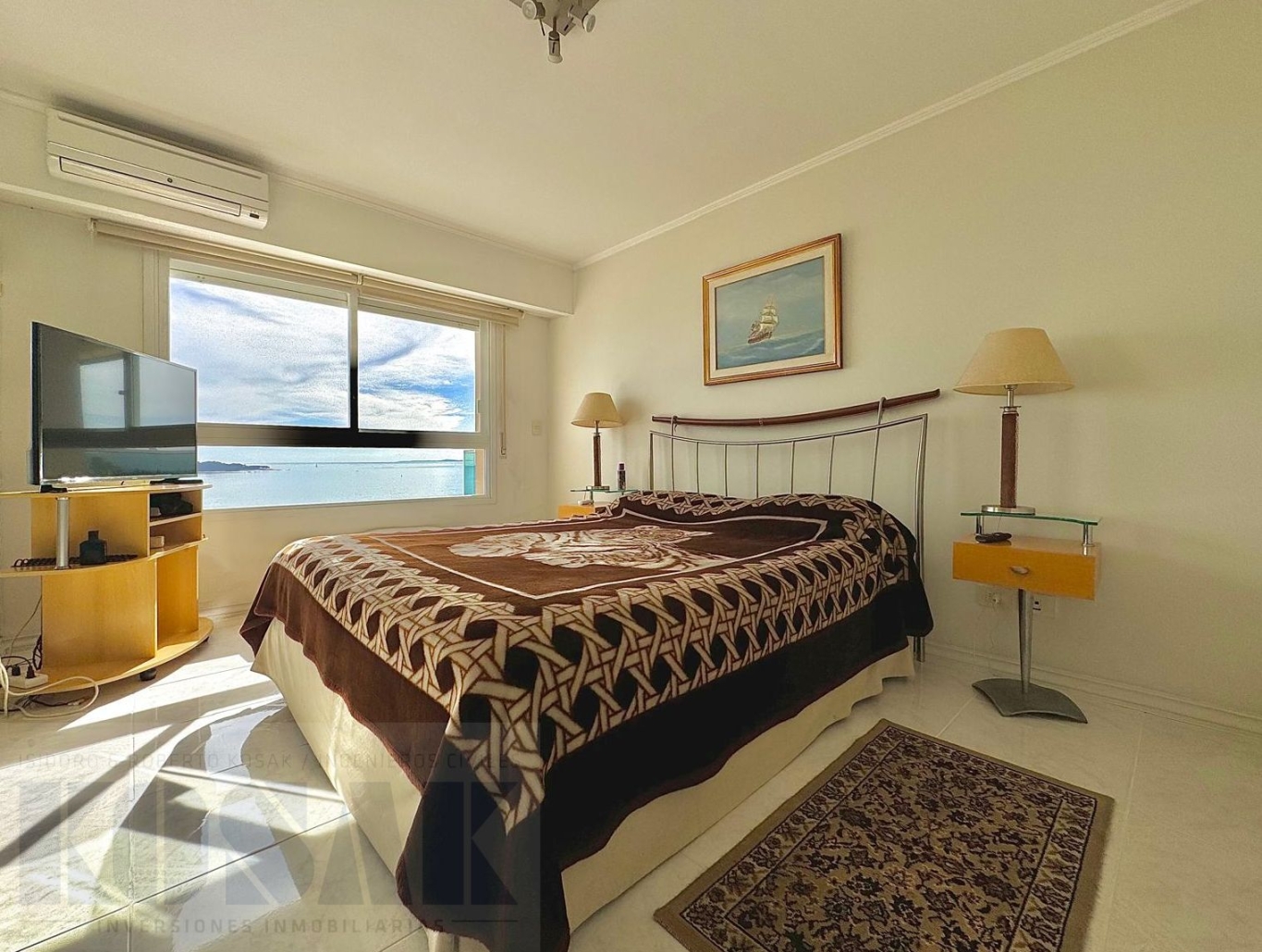 Punta del Este Mansa Premium  al mar ALQUILER piso alto esquinero 3 dorm + dp · Foto 6