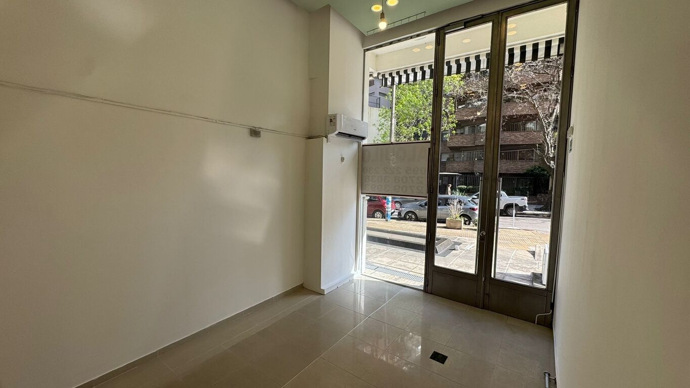 Local comercial en alquiler - Pocitos · Foto 1