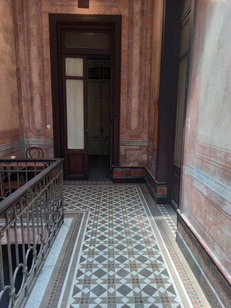 Casa estilo Colonial en Planta Alta