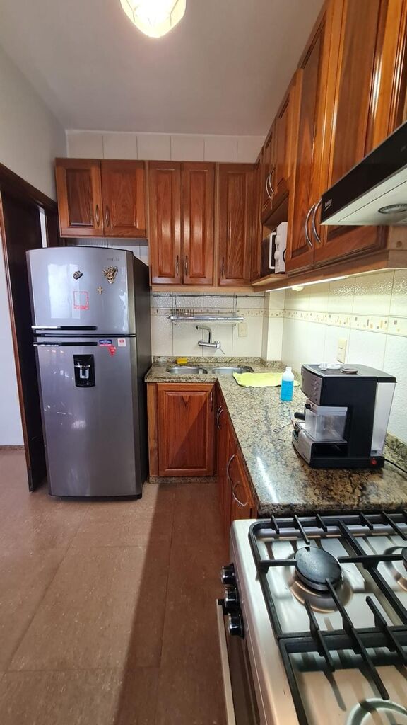 Alquilo hermoso apartamento de 2D Amoblado en Pocitos. · Foto 9