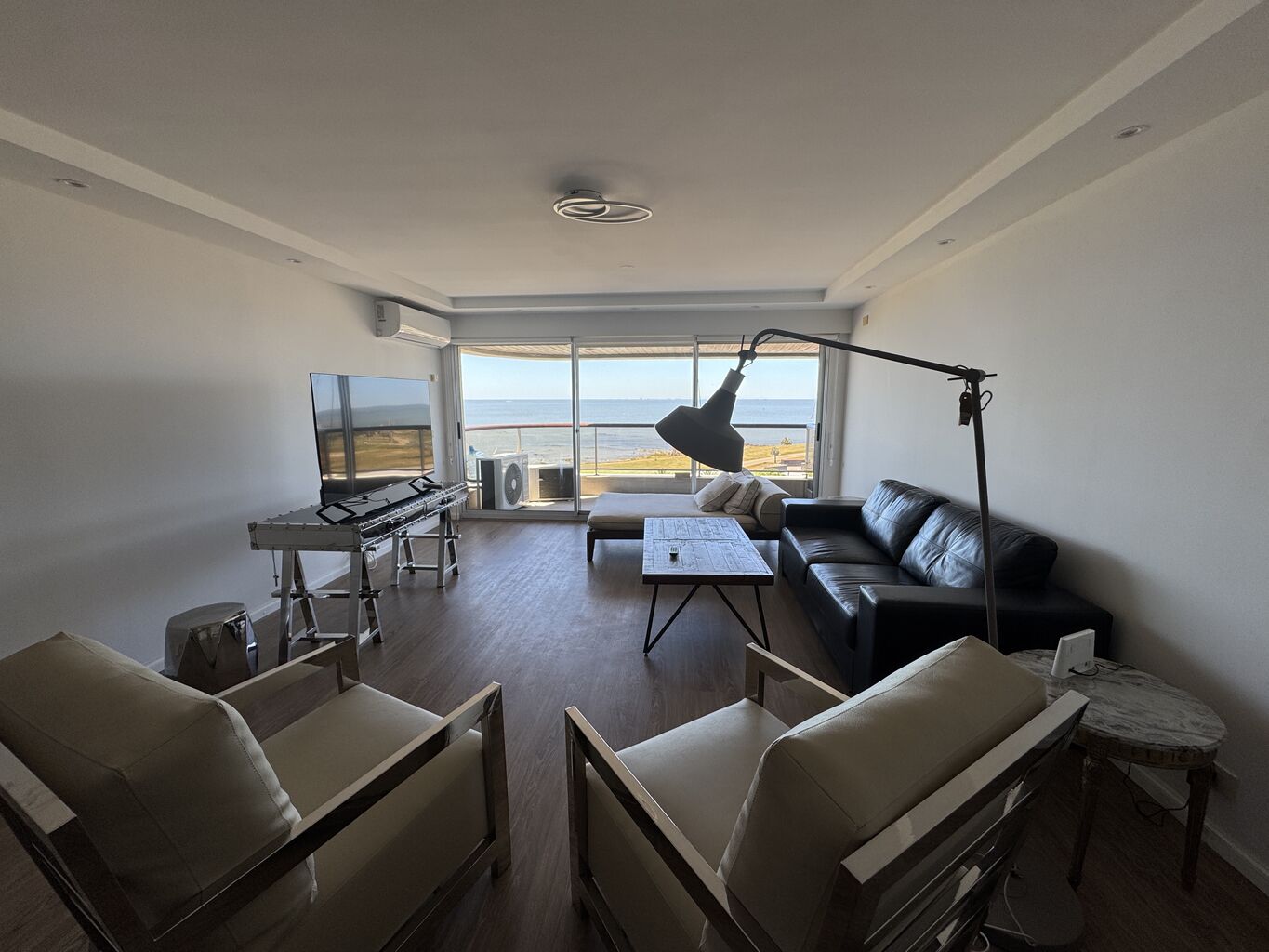 Alquiler Apartamento 3 Dormitorios Punta Carretas Rambla · Foto 4