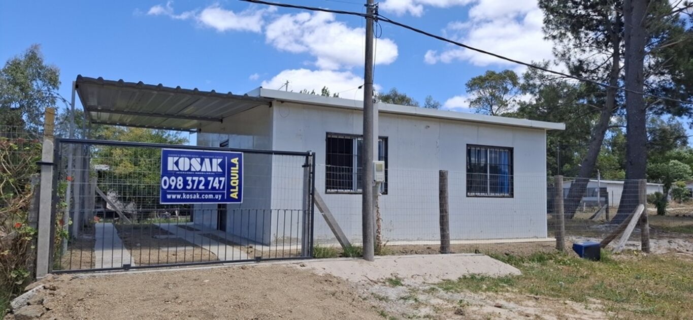 Traspaso De Alquiler Casa De 2 Dormitorios En Parque Del Plata Norte!