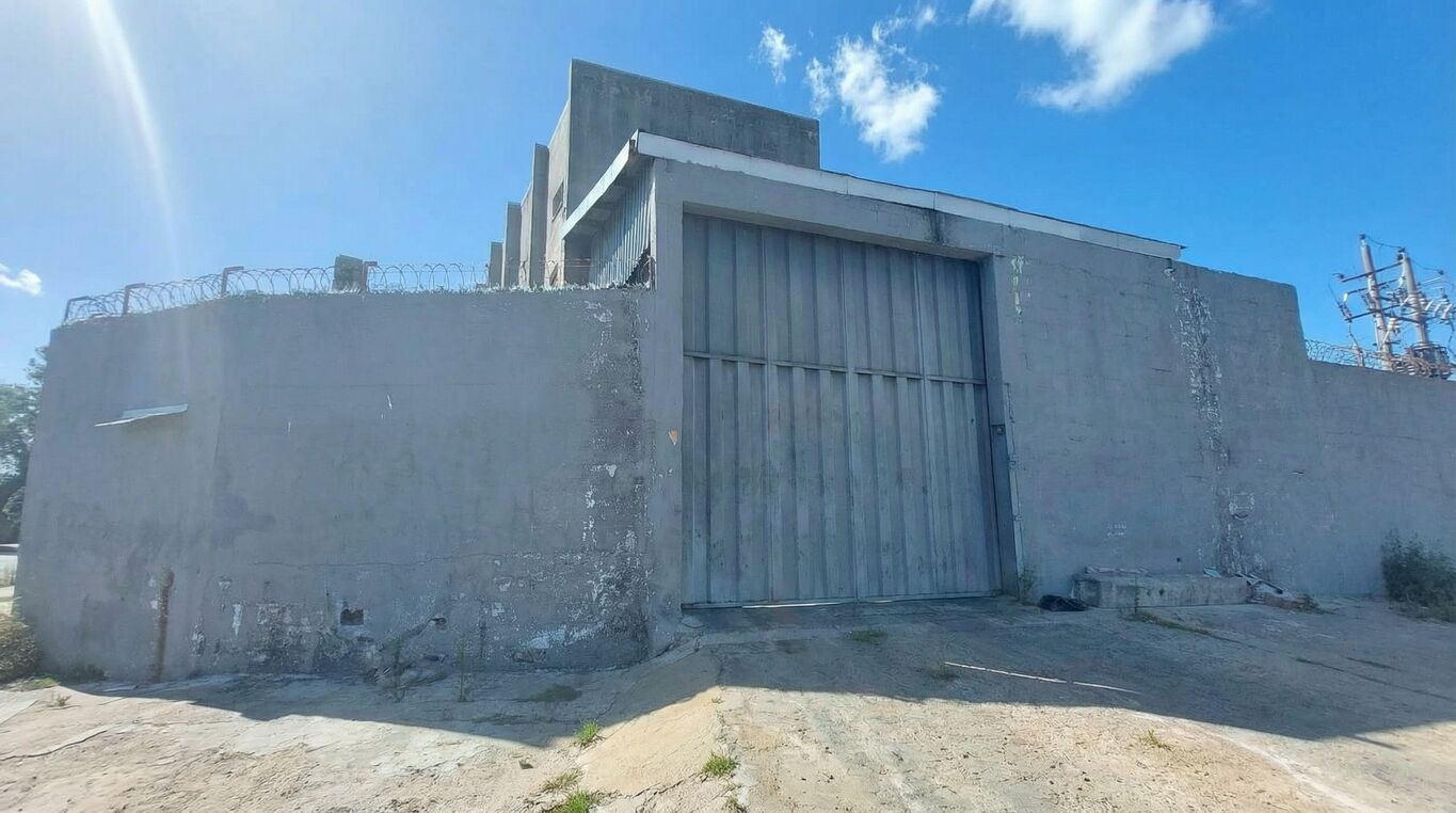 Alquiler | Depósito y local industrial con instalaciones completas · Foto 3