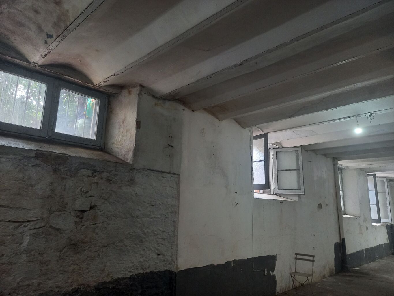 Local céntrico próximo a Av Uruguay · Foto 8
