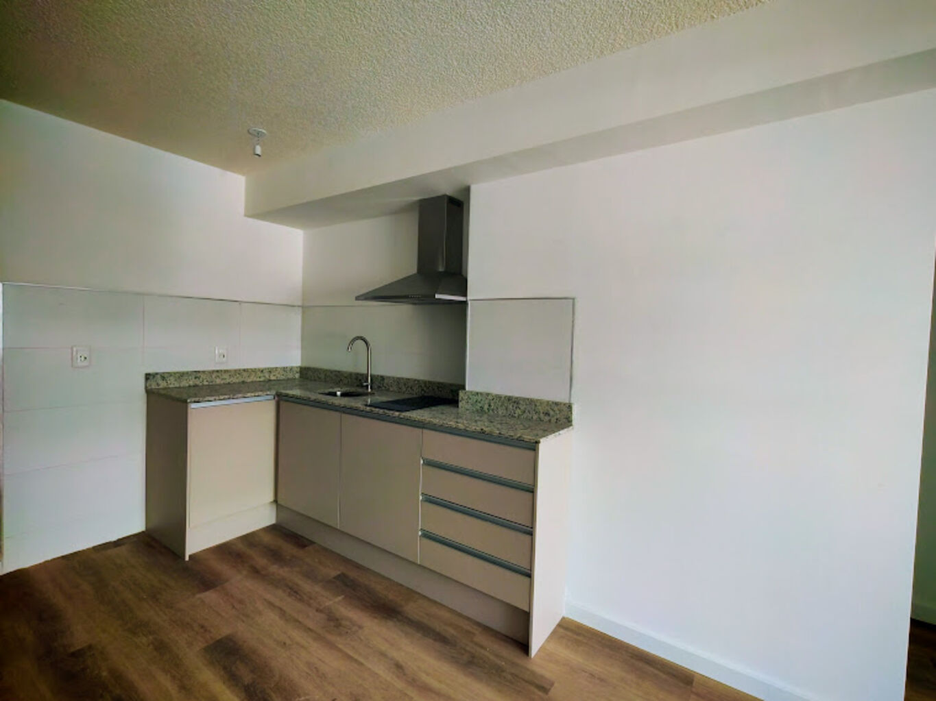Alquiler 1 Dormitorio a Estrenar en Cordón | Unidad 302 · Foto 3
