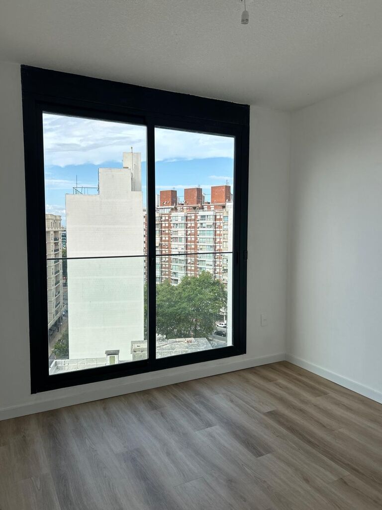 Alquiler  Apartamento de 2 Dormitorios Garaje Cordón Sur · Foto 12