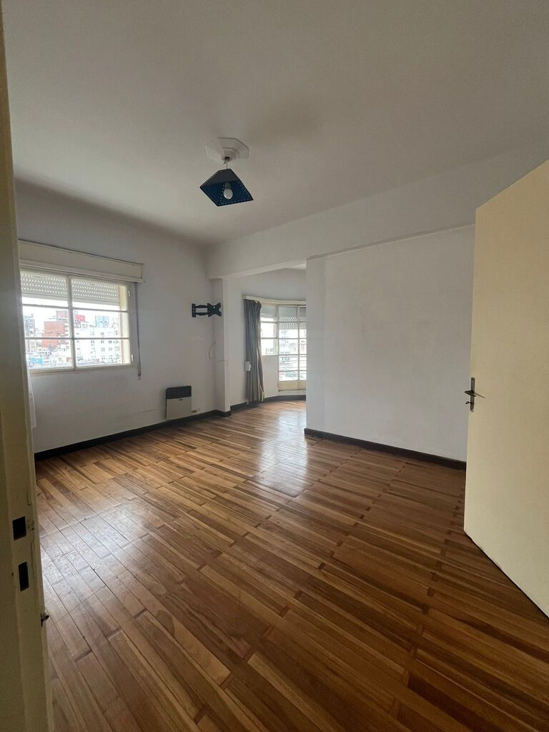 Alquiler de apartamento 3 dormitorios y 2 baños en Centro, Montevideo · Foto 11