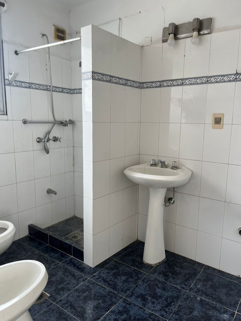 Alquiler de apartamento 3 dormitorios y 2 baños en Centro, Montevideo · Foto 9