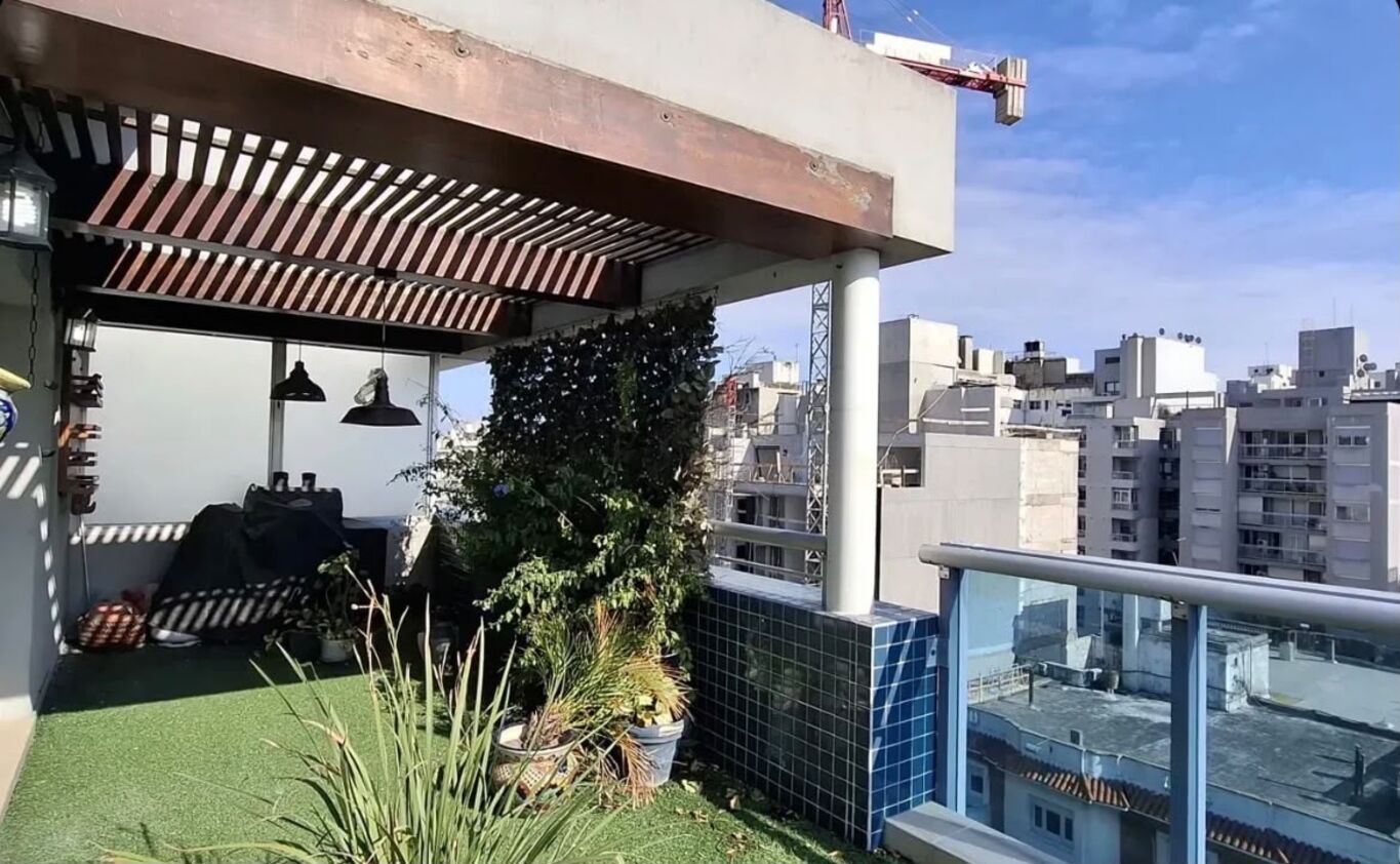 Alquiler penthouse 3 dormitorios con terraza y cochera en Punta Carretas