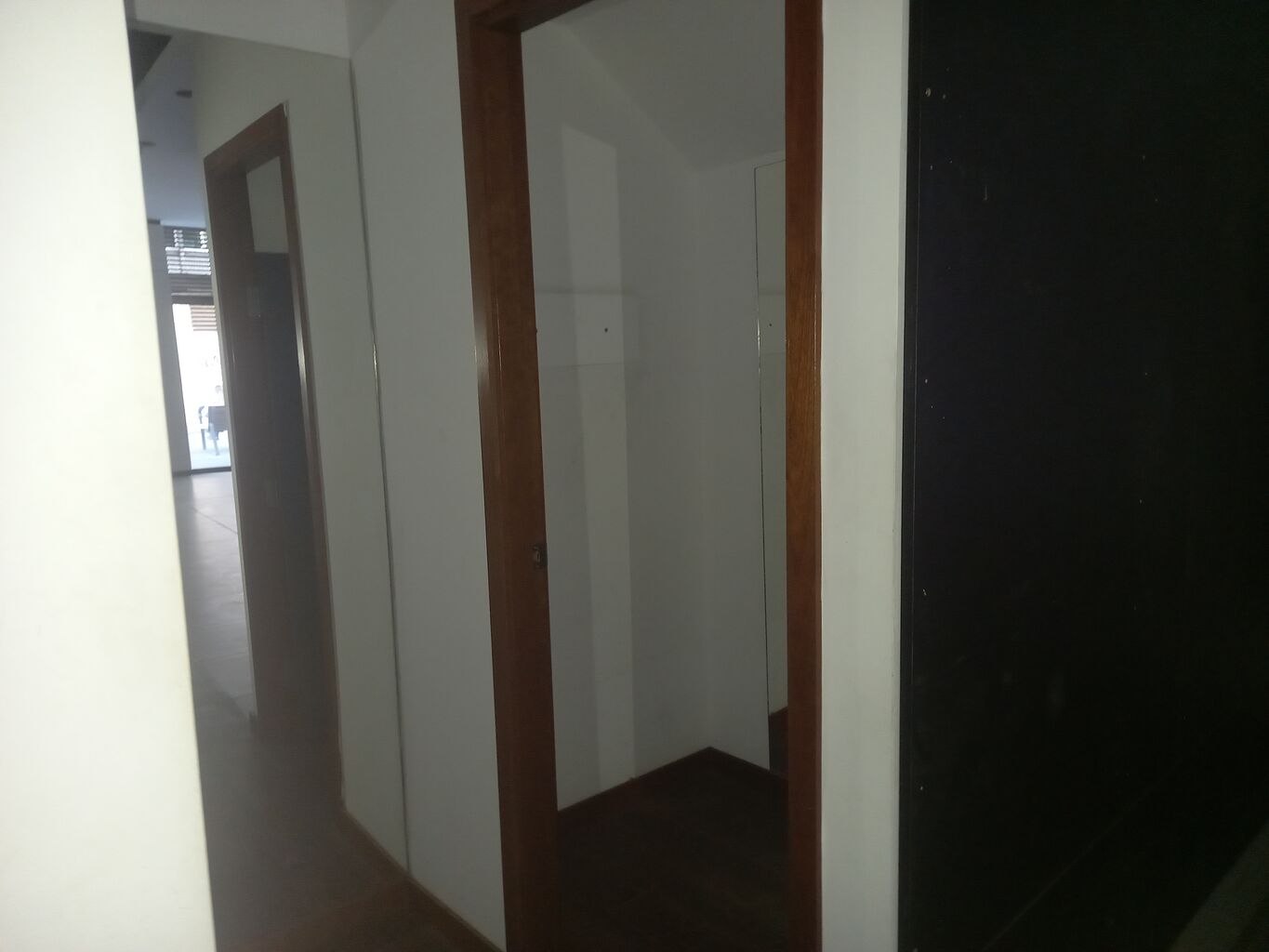 Excelente local sobre Sarandi apto todo rubro · Foto 8
