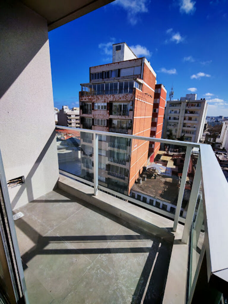 Alquiler Apartamento 1 Dormitorio a Estrenar en Cordón | Muy Luminoso · Foto 1