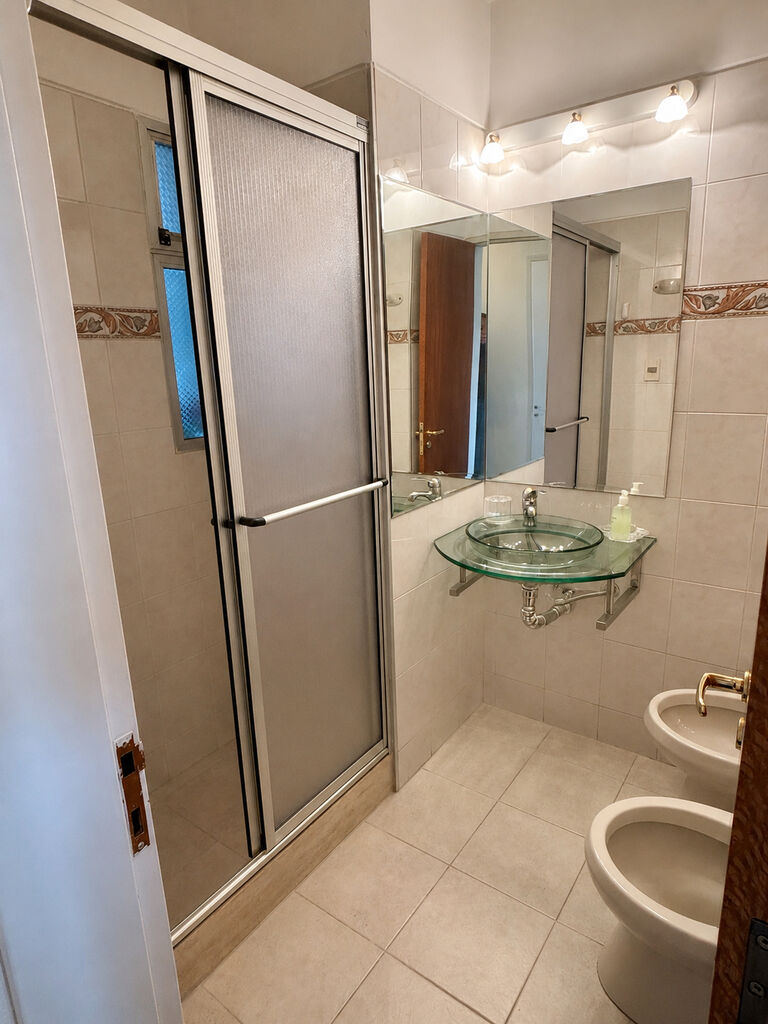 APARTAMENTO FRENTE A KIBÓN – VISTA AL MAR – 2 DORMITORIOS + GARAGE · Foto 11