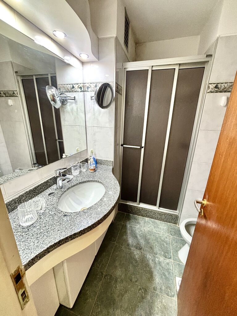 APARTAMENTO FRENTE A KIBÓN – VISTA AL MAR – 2 DORMITORIOS + GARAGE · Foto 9
