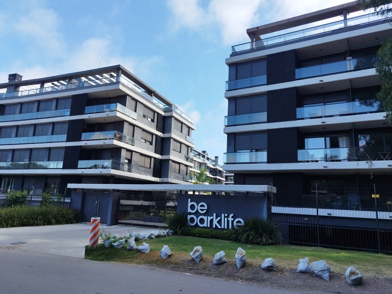 ALQUILER APARTAMENTO 2 DOMITORIOS PUNTA GORDA