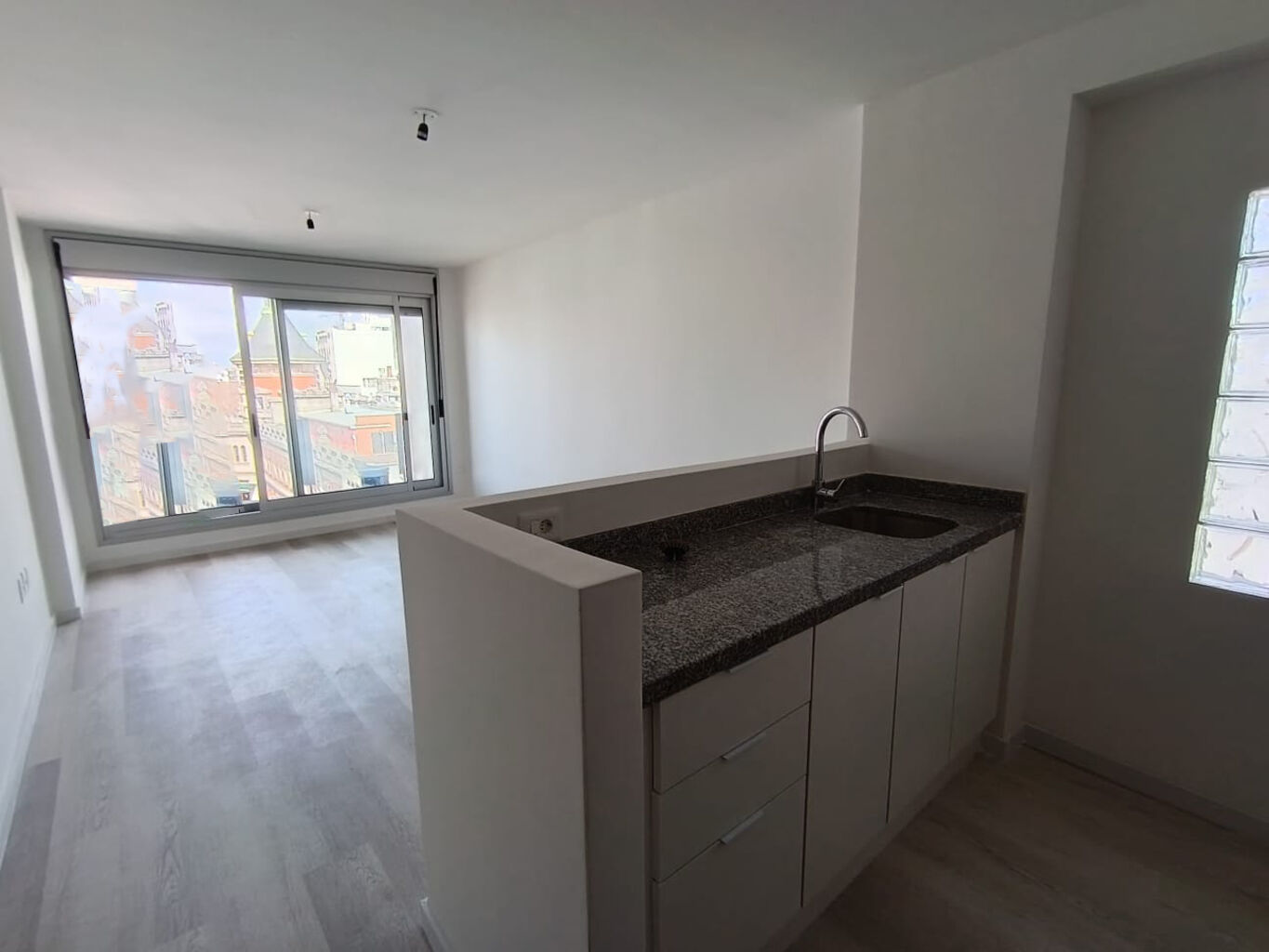 Alquiler Apartamento  de 1 dormitorio a Estrenar en Cordón · Foto 6