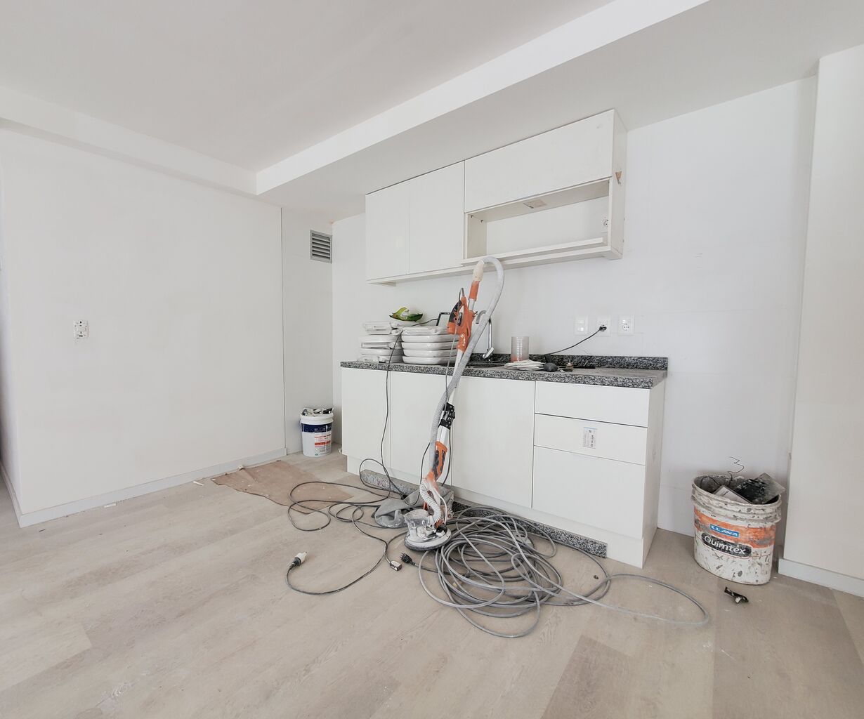Alquiler 1 Dormitorio + Patio a Estrenar en Cordón | Gimnasio, Garage y Excelente Ubicación · Foto 4