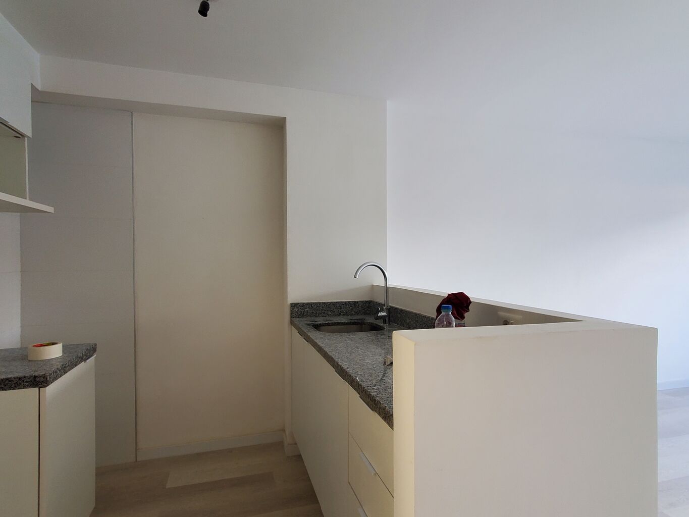 Alquiler 1 Dormitorio + Terraza a Estrenar en Cordón | Gimnasio, Garage y Excelente Ubicación · Foto 6