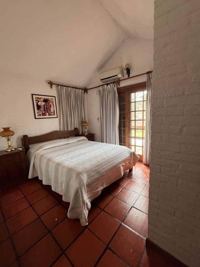 Casa en alquiler de 5 dormitorios en Portezuelo, Punta del Este · Foto 3