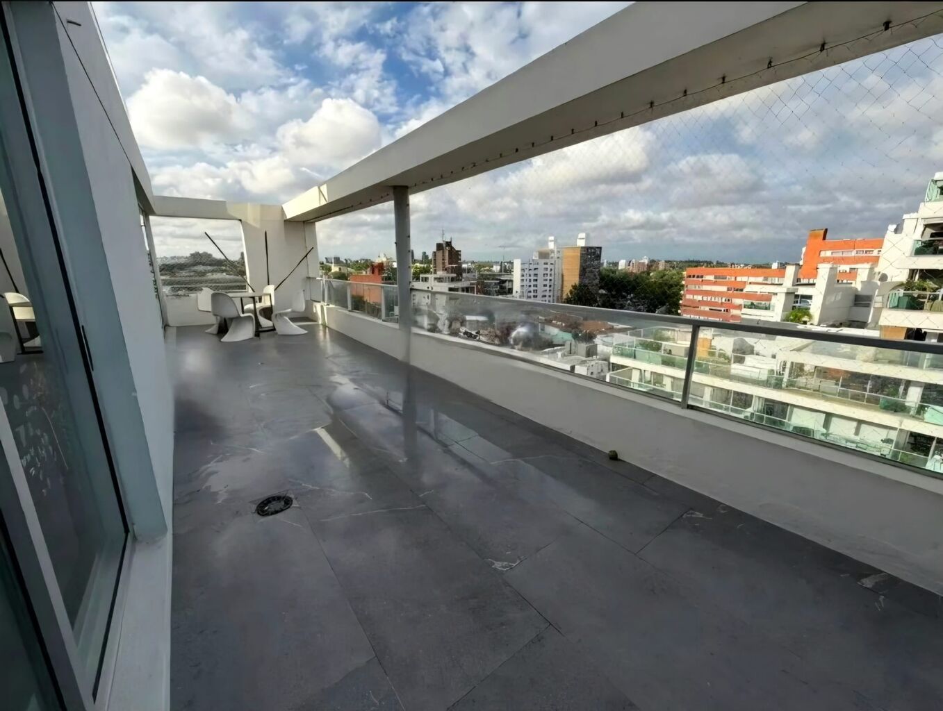 Alquiler de Penthouse de 2 dormitorios vista a la Rambla · Foto 4